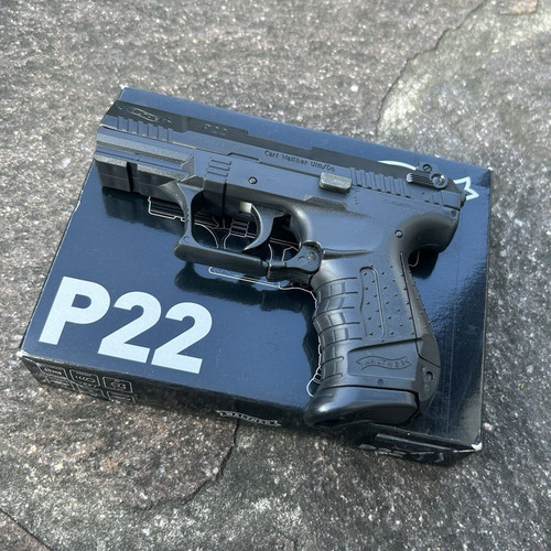 Walther p22 replika 6mm - 1:1,